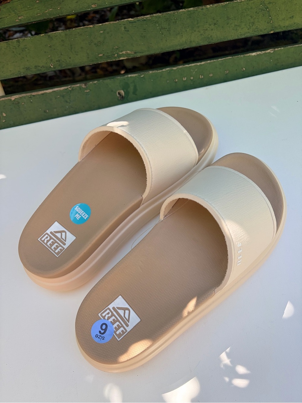 Reef Women's Cushion Bondi Bay Platform Slide